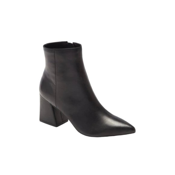 Steve Madden Shoes - Steve Madden Nix Pointed Toe Block Heel Bootie In Black Leather Size 7.5 M